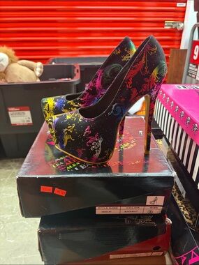 Alba Black Multicolor Patterned Stiletto Pumps